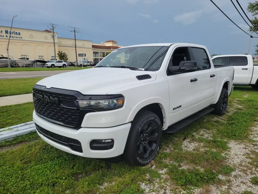2026 Ram 1500 Big Horn photo 1