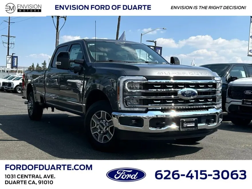2026 Ford F-350 Lariat photo 1