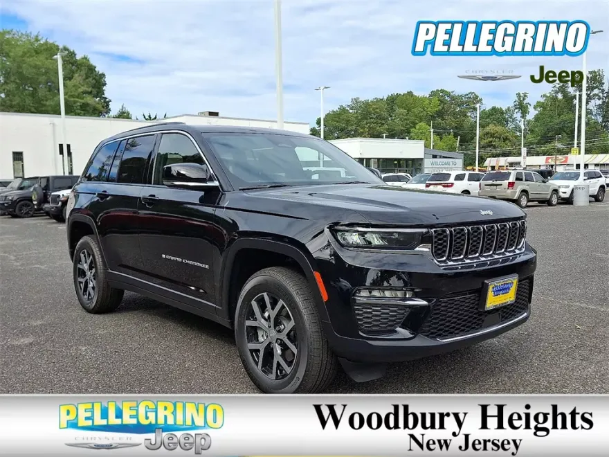 2025 Jeep Grand Cherokee Limited photo 1