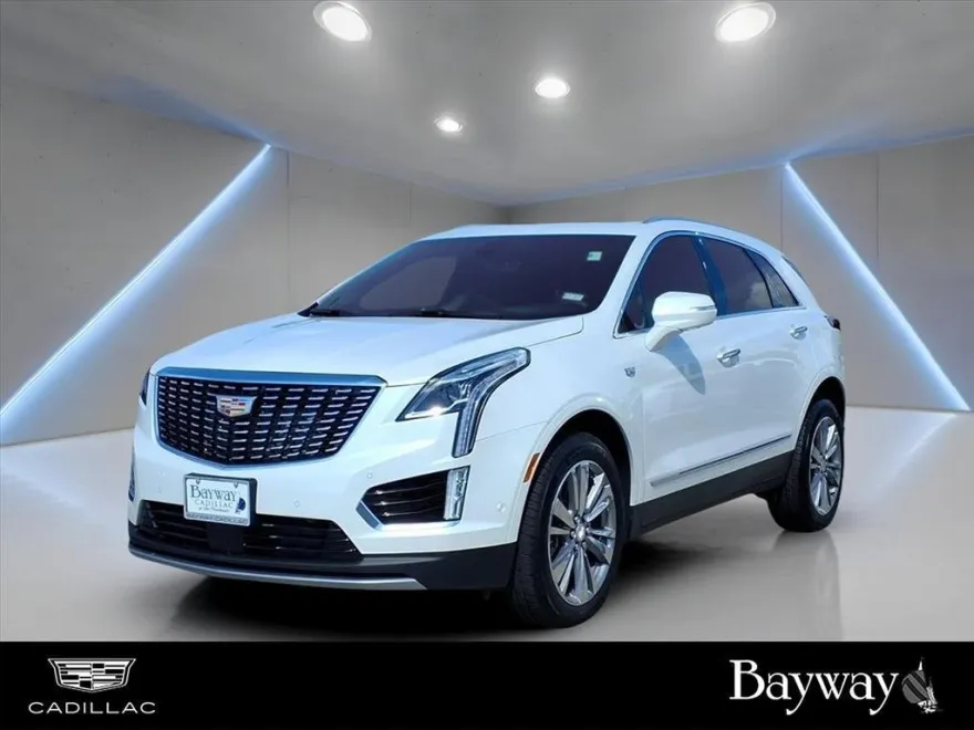 2025 Cadillac XT5 Premium Luxury photo 1