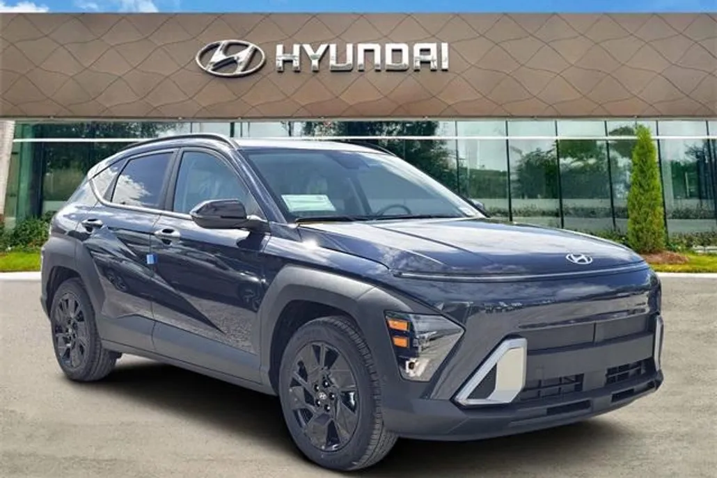 2026 Hyundai Kona SEL photo 1