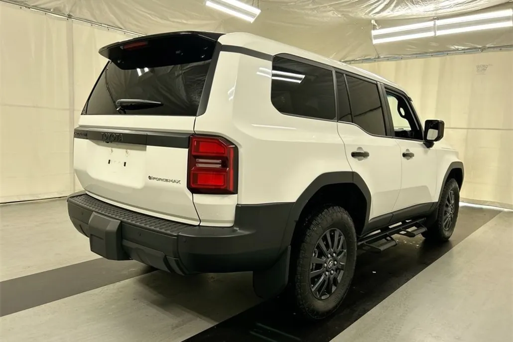 2024 Toyota Land Cruiser Base photo 1