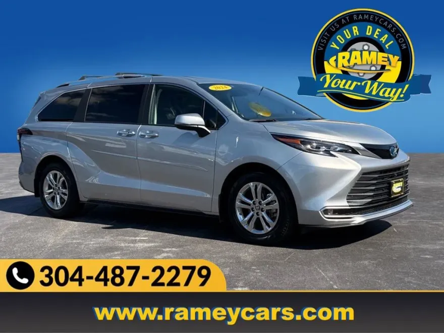 2024 Toyota Sienna Platinum photo 1