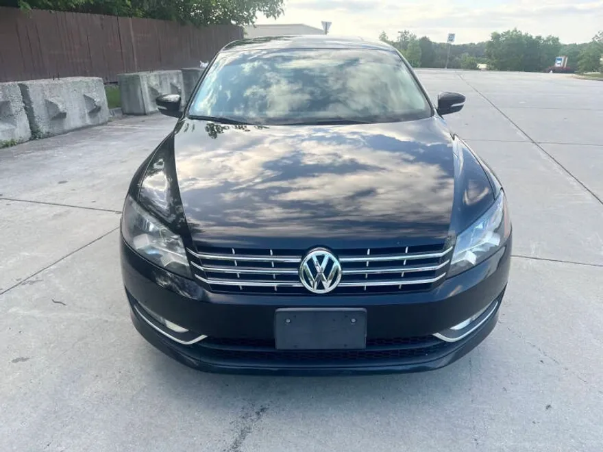 2013 Volkswagen Passat TDI SEL Premium photo 1