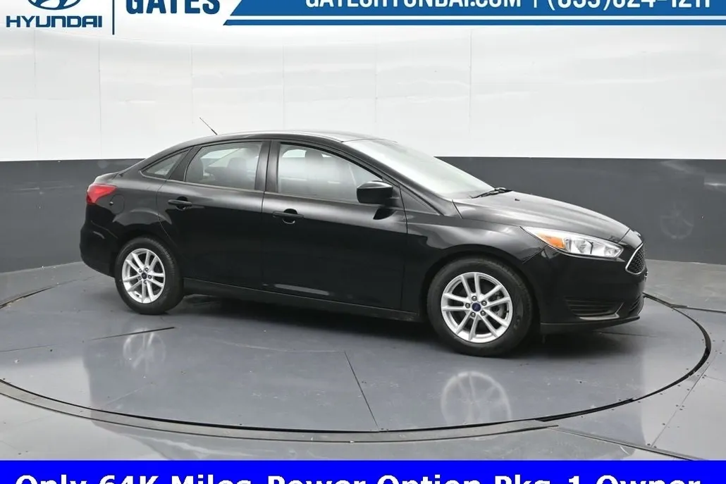 2018 Ford Focus SE photo 1