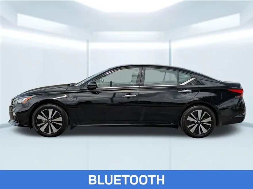 2022 Nissan Altima 2.5 SL photo 1