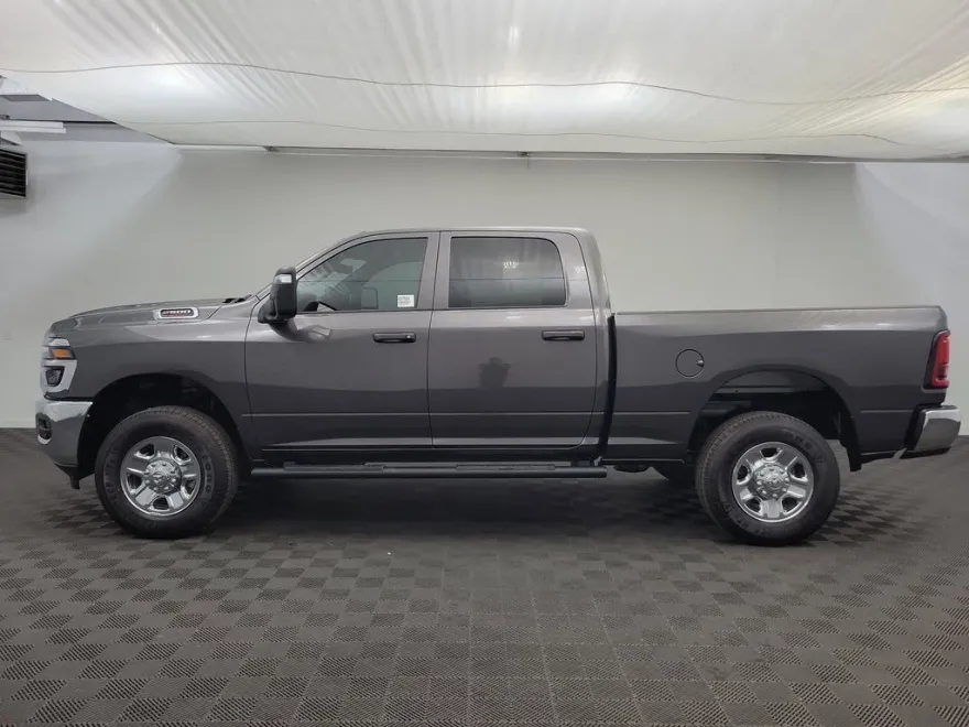 2025 Ram 2500 Tradesman photo 1