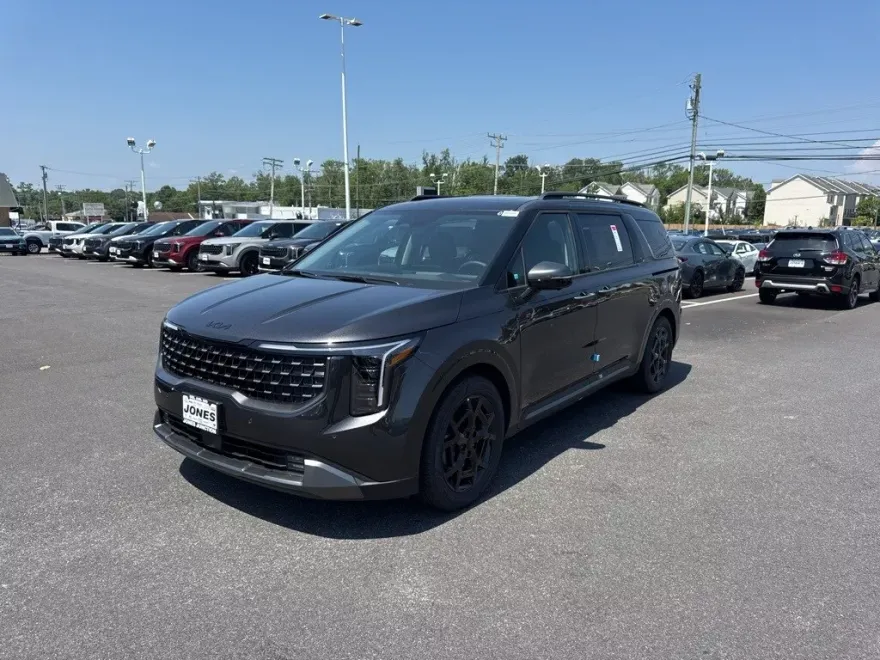 2026 Kia Carnival SX Prestige photo 1