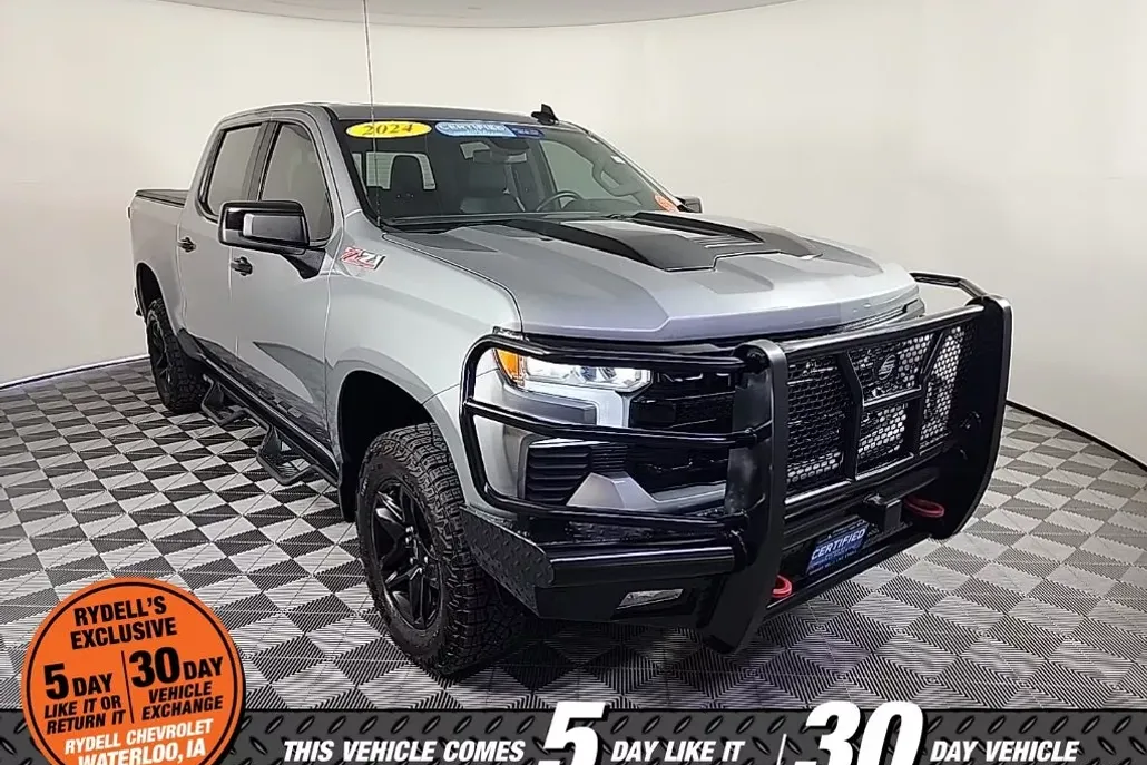 2024 Chevrolet Silverado 1500 LT Trail Boss photo 1