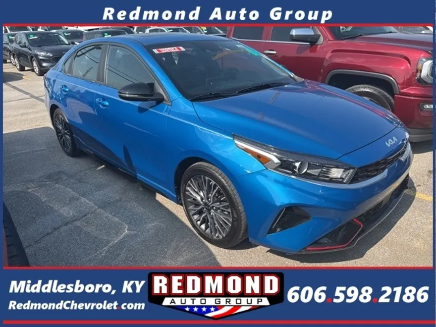 2024 Kia Forte GT-Line photo 1
