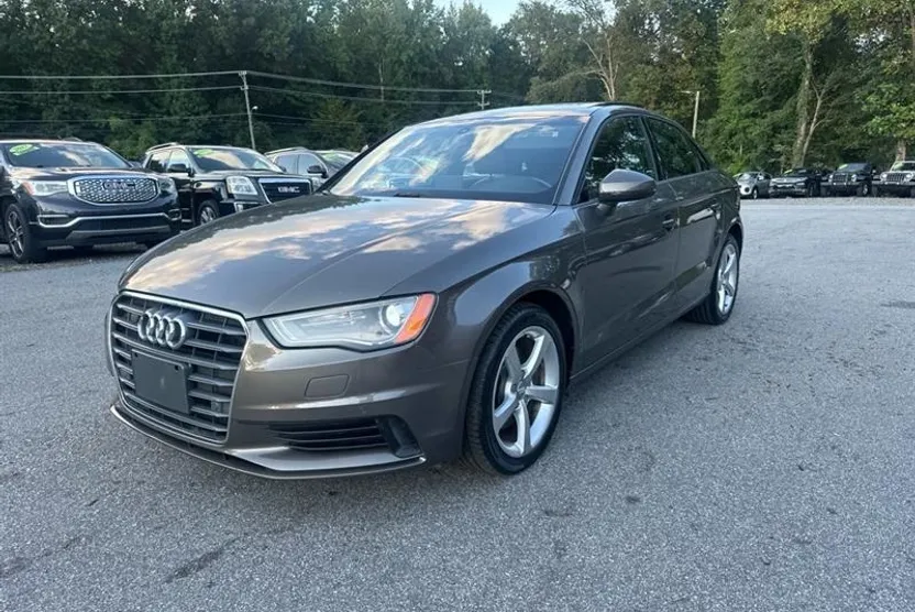 2016 Audi A3 1.8T Premium photo 1