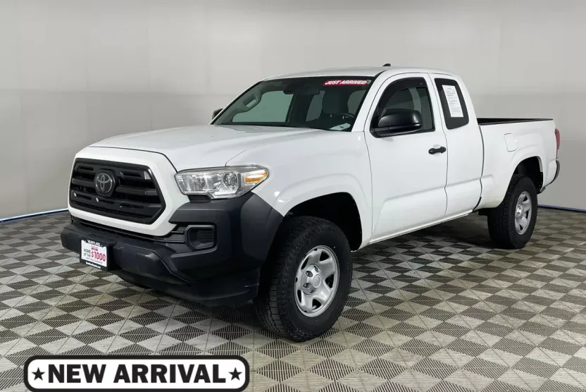 2019 Toyota Tacoma SR5 photo 1