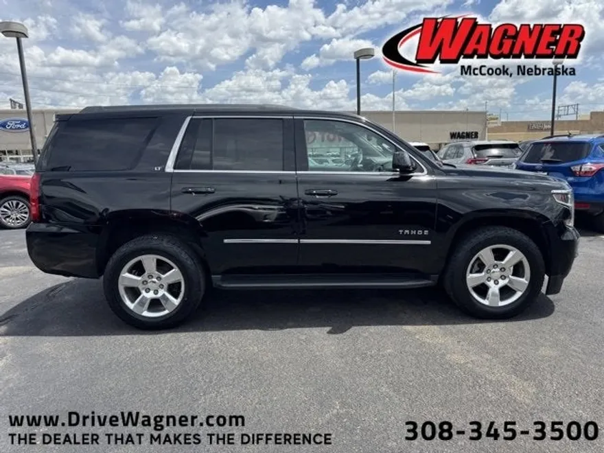 2015 Chevrolet Tahoe LT photo 1