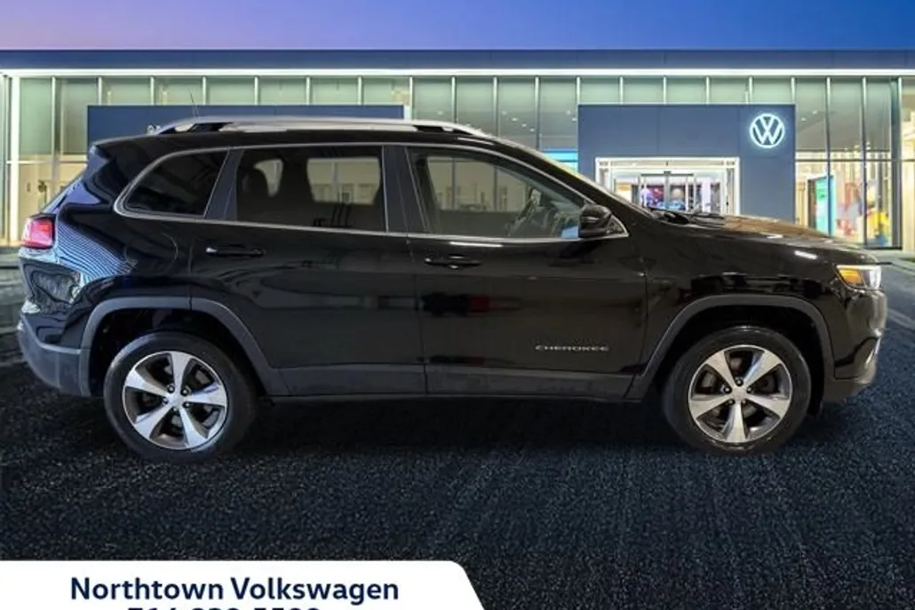 2021 Jeep Cherokee Limited photo 1