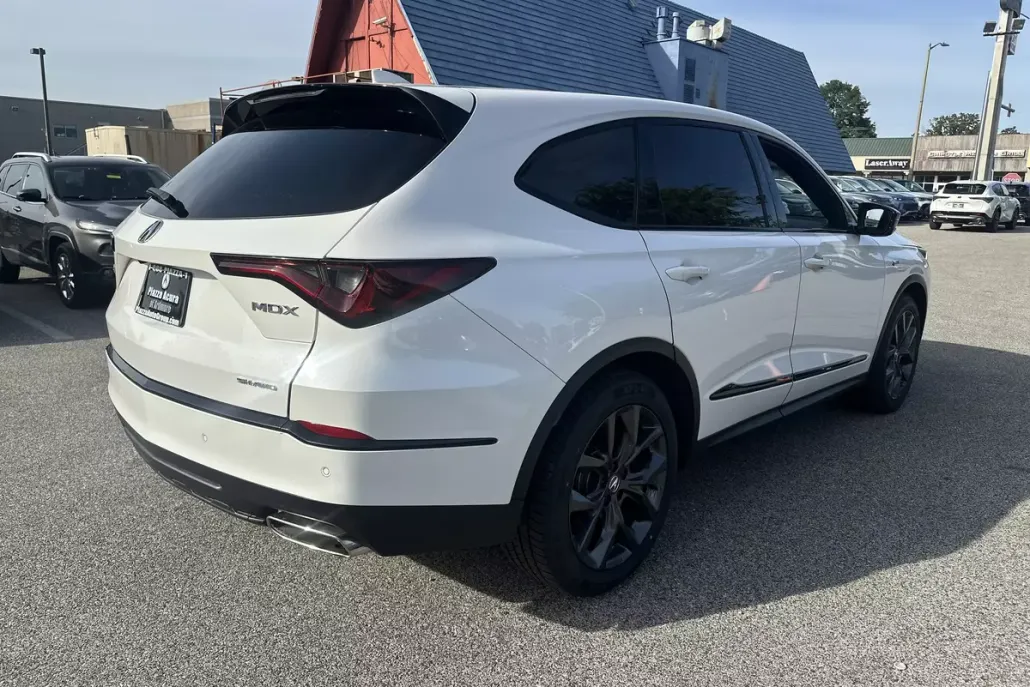 2023 Acura MDX SH-AWD A-Spec photo 1
