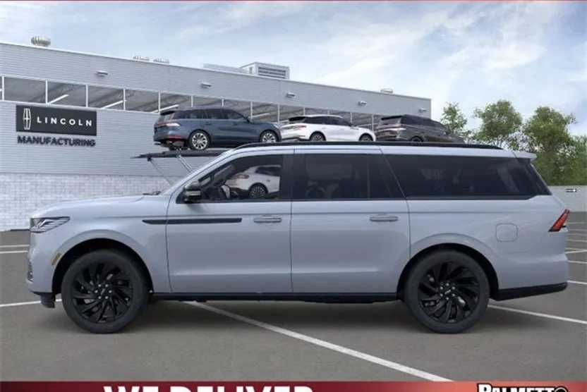 2025 Lincoln Navigator L Reserve photo 1
