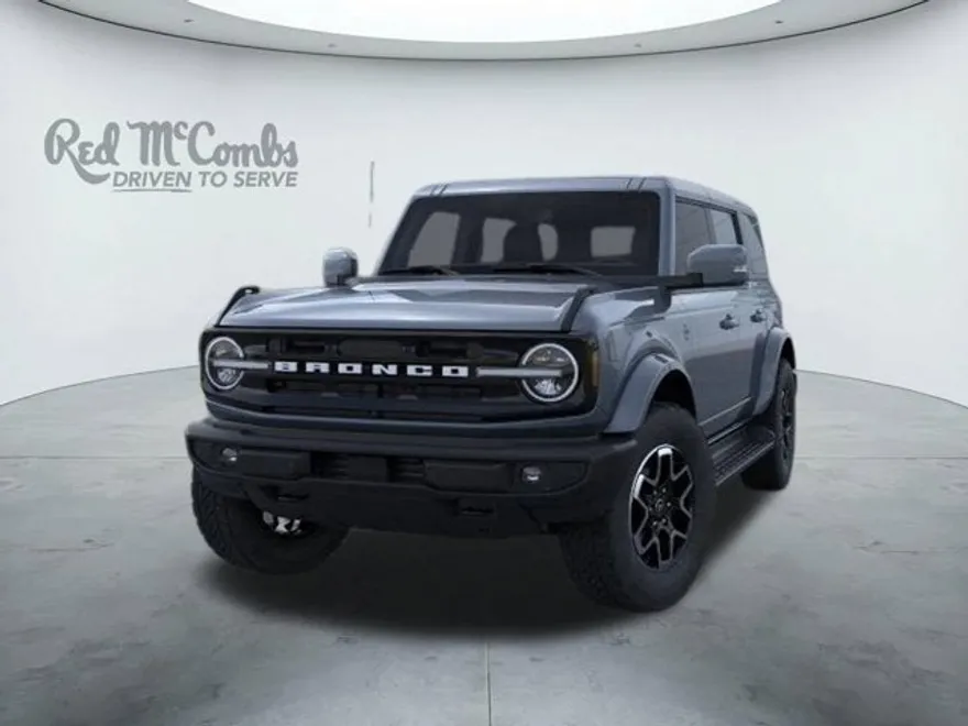 2025 Ford Bronco Outer Banks photo 1
