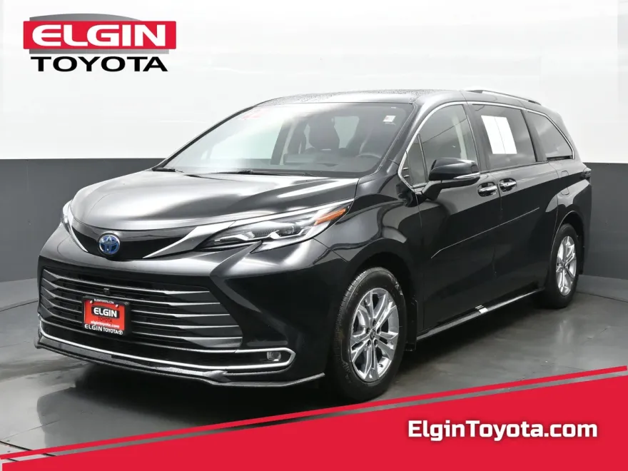 2022 Toyota Sienna Platinum photo 1