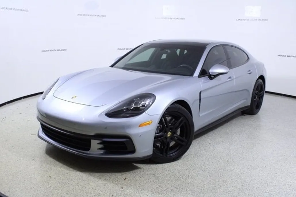 2020 Porsche Panamera Base photo 1