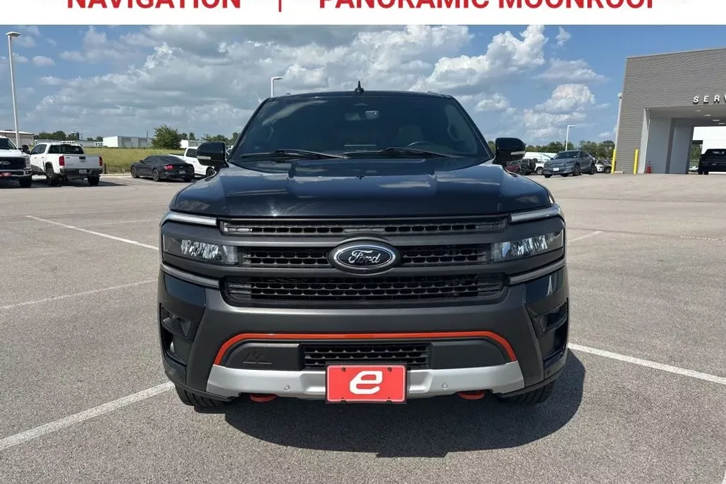 2022 Ford Expedition Timberline photo 1