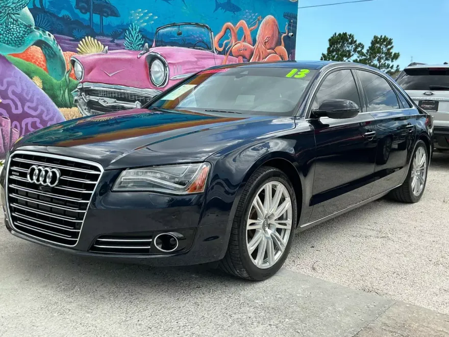 2013 Audi A8 L 3.0T Quattro photo 1