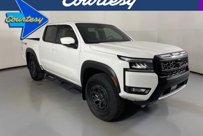 2026 Nissan Frontier PRO-4X photo 1