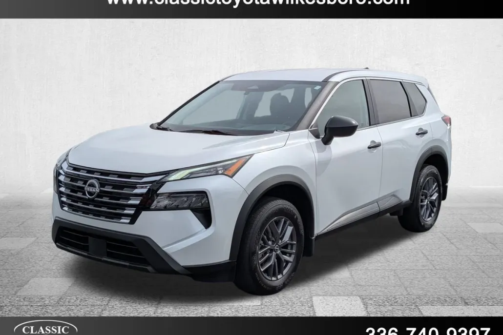 2024 Nissan Rogue S photo 1
