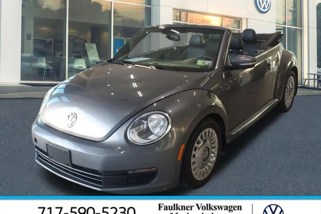 2014 Volkswagen Beetle Convertible 1.8T photo 1