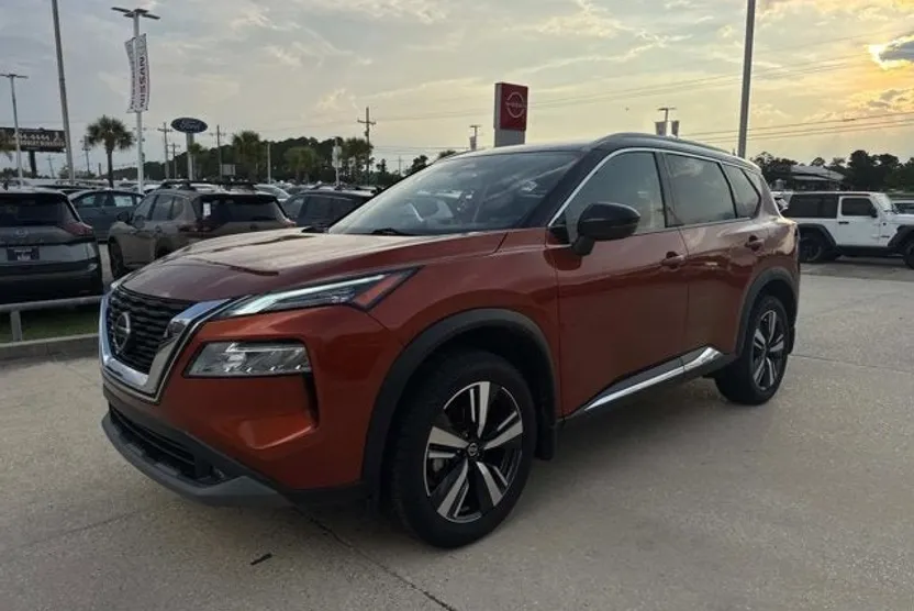 2021 Nissan Rogue SL photo 1