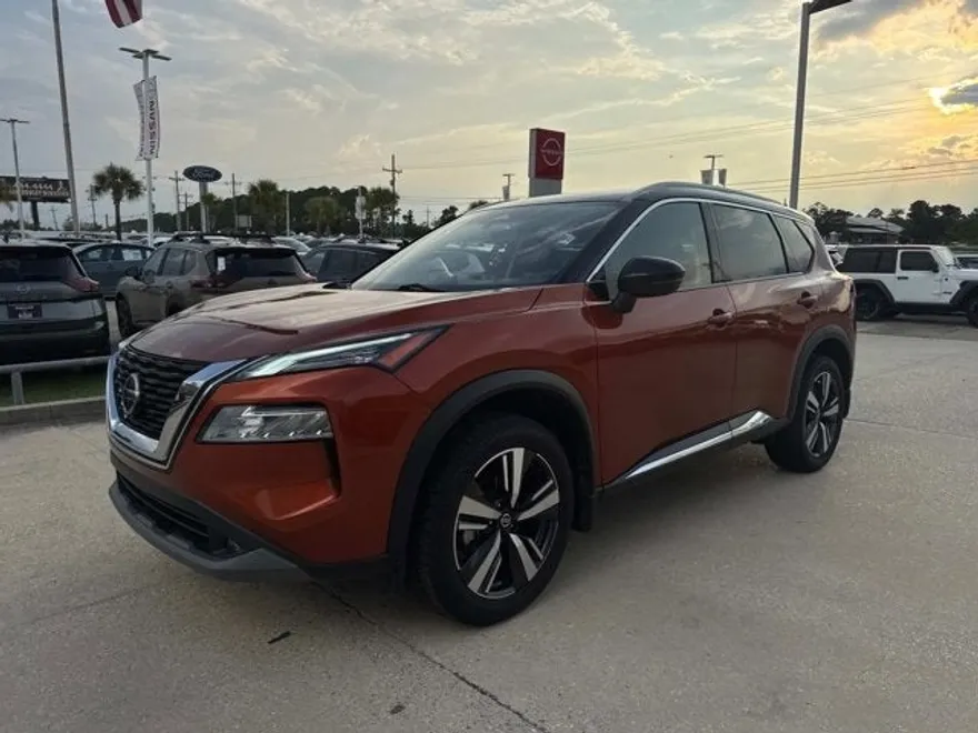 2021 Nissan Rogue SL photo 1