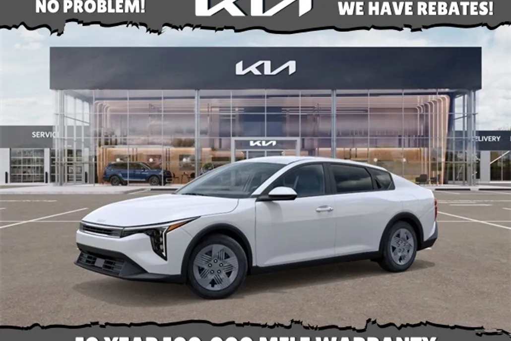 2025 Kia K4 LX photo 1