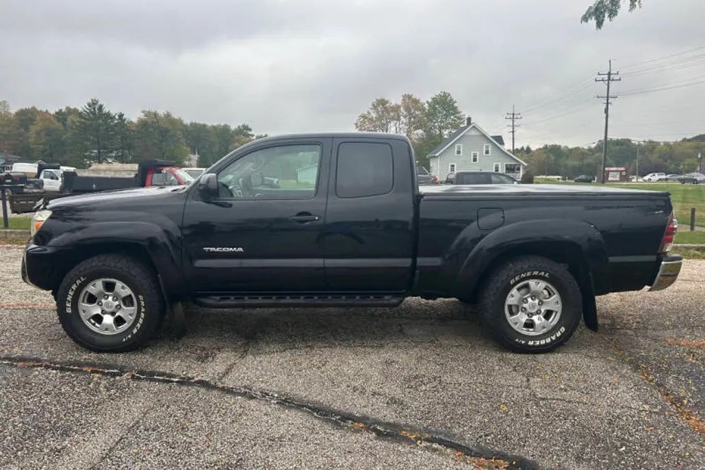 2012 Toyota Tacoma 4x4 Base Access Cab photo 1