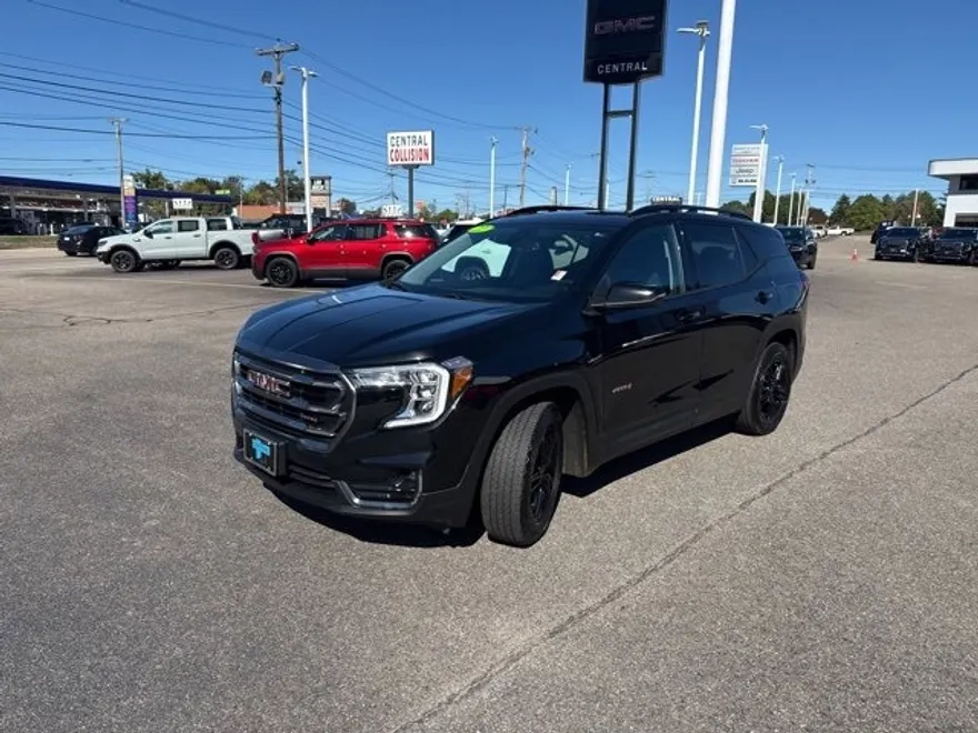 2022 Gmc Terrain AT4 photo 1