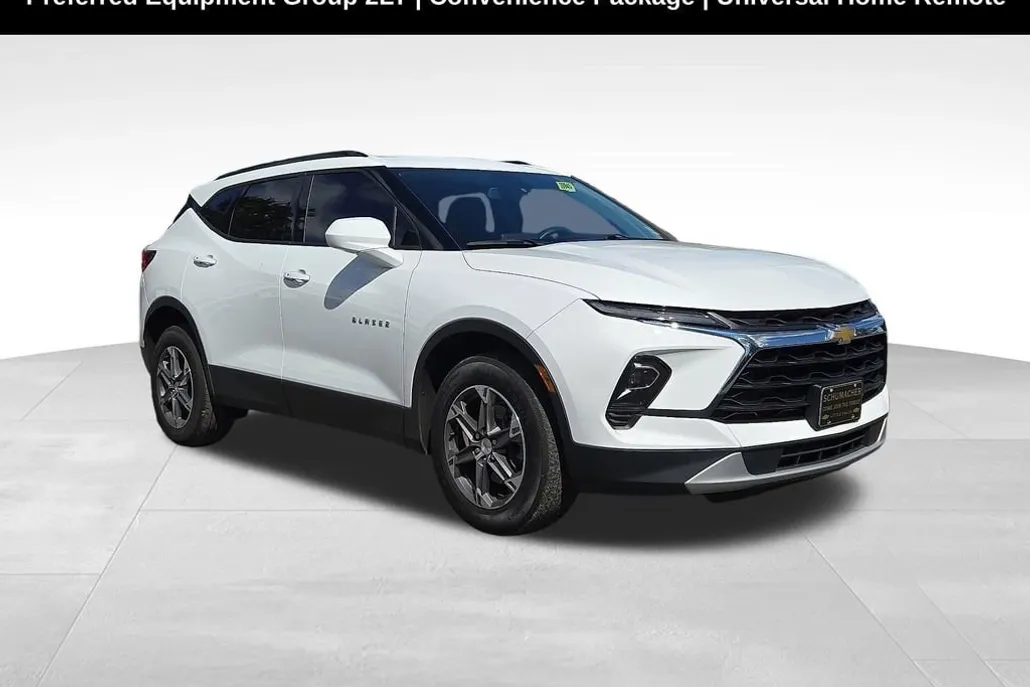2023 Chevrolet Blazer 2LT photo 1