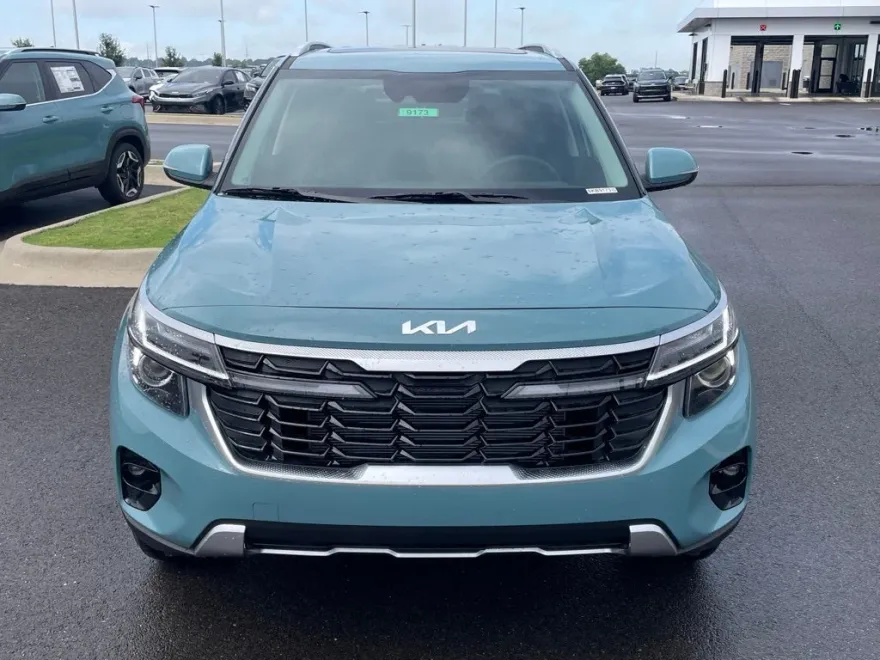 2026 Kia Seltos EX photo 1