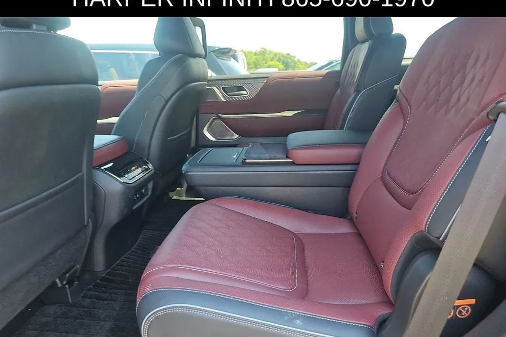 2025 Infiniti QX80 photo 1