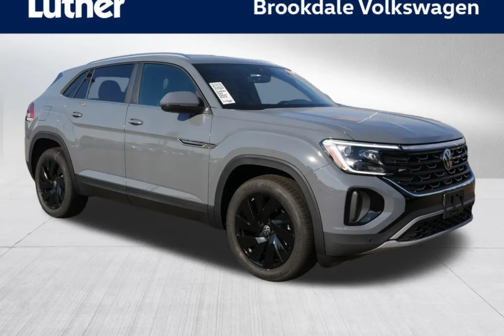 2026 Volkswagen Atlas Cross Sport SE Technology photo 1
