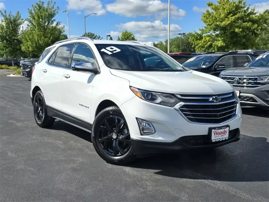 2019 Chevrolet Equinox Premier photo 1