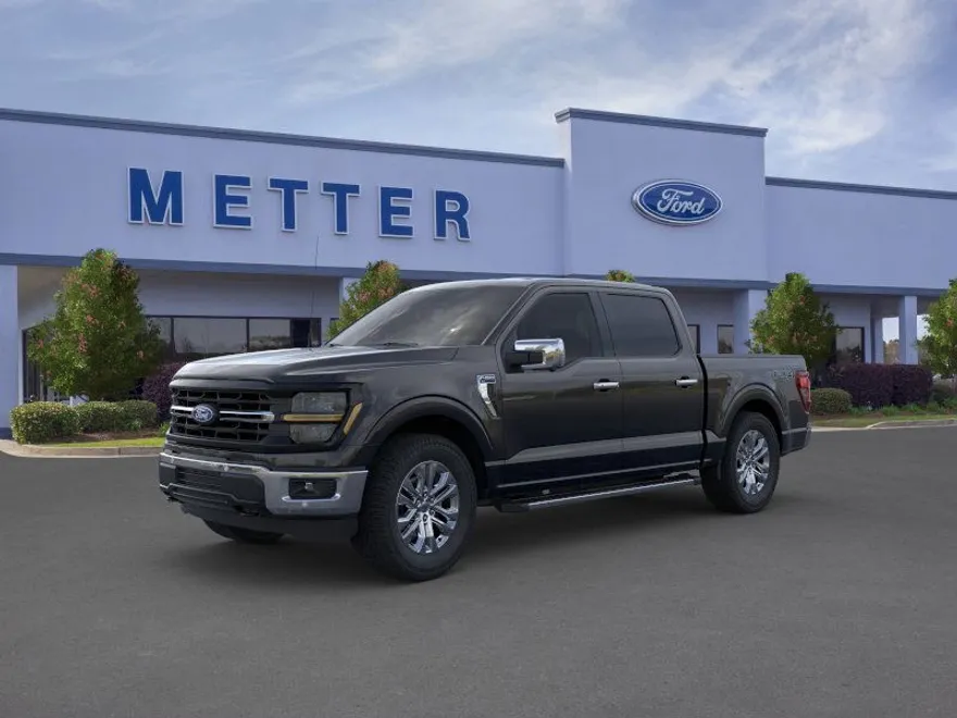 2025 Ford F-150 XLT photo 1