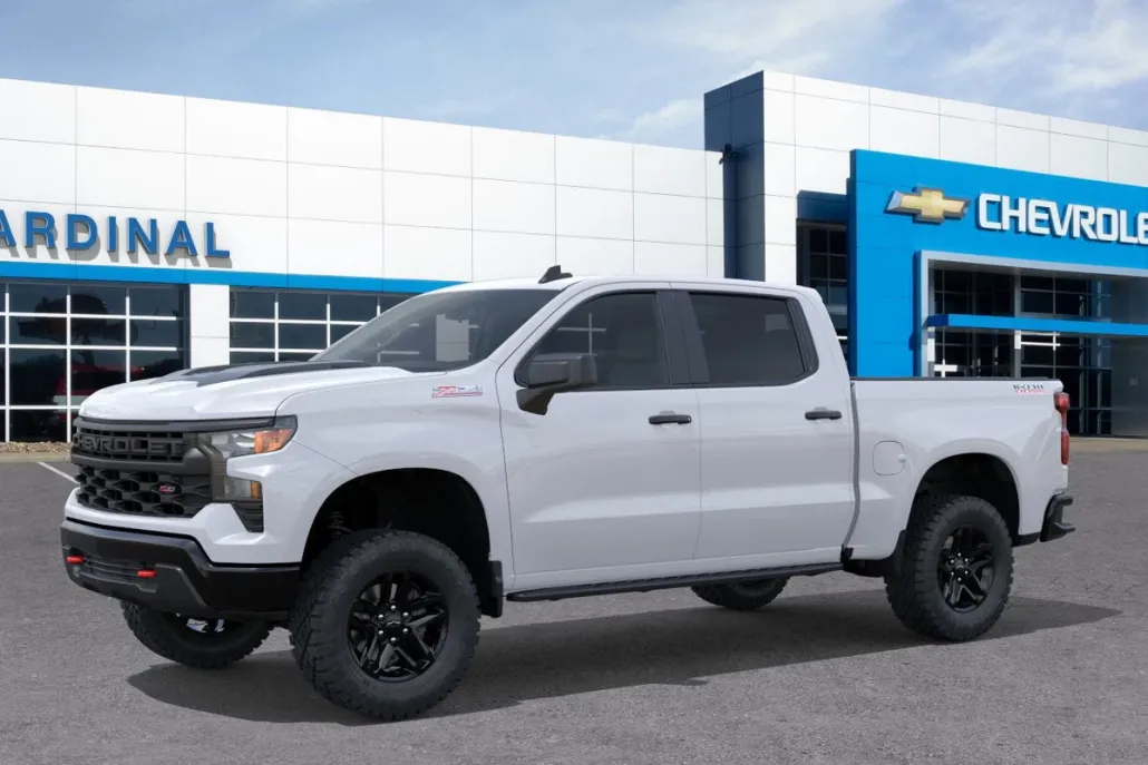 2025 Chevrolet Silverado 1500 Custom Trail Boss photo 1