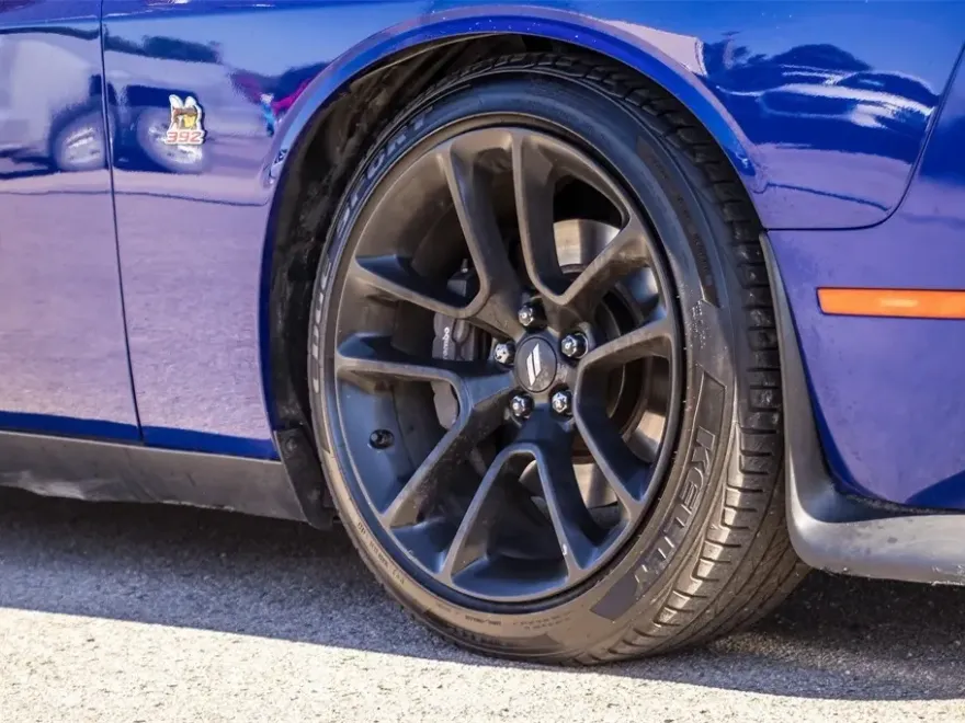 2021 Dodge Challenger R/T Scat Pack photo 1