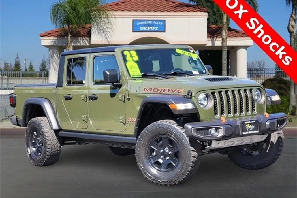 2023 Jeep Gladiator Mojave photo 1