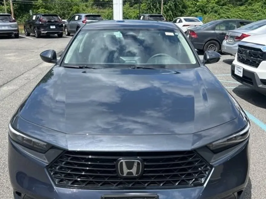 2024 Honda Accord LX photo 1