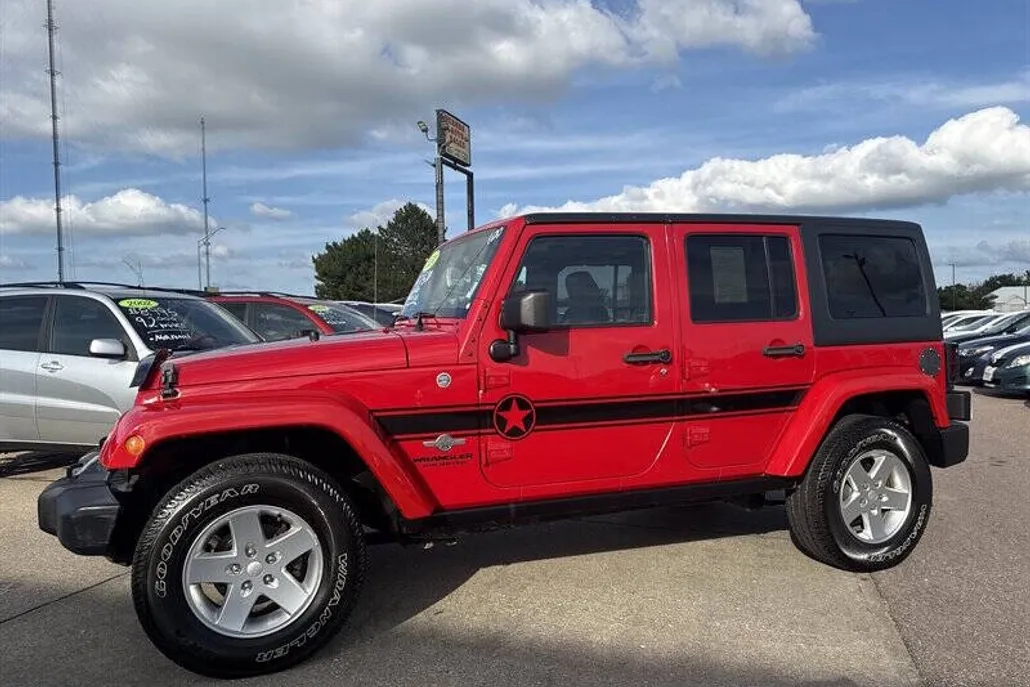 2014 Jeep Wrangler Unlimited Sport photo 1