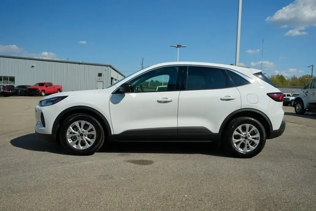 2023 Ford Escape Hybrid Active photo 1