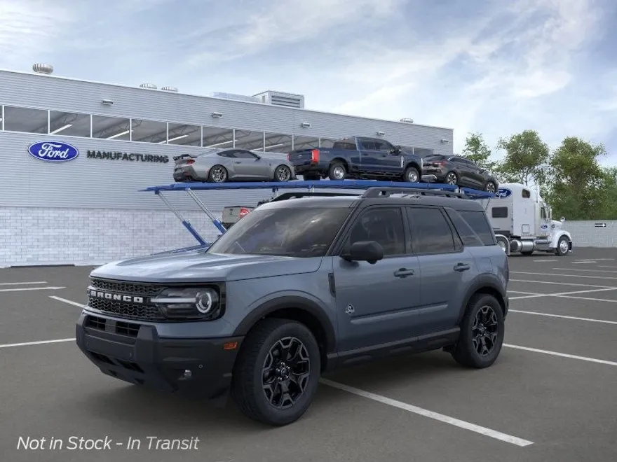 2025 Ford Bronco Sport Outer Banks photo 1