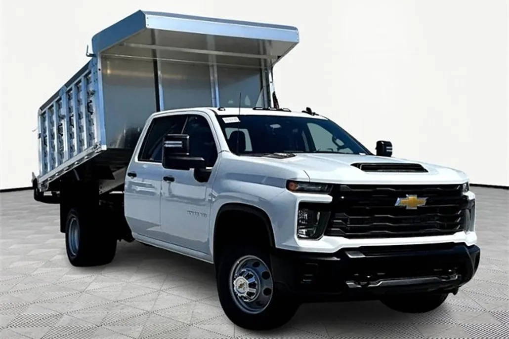 2025 Chevrolet Silverado 3500HD Work Truck photo 1