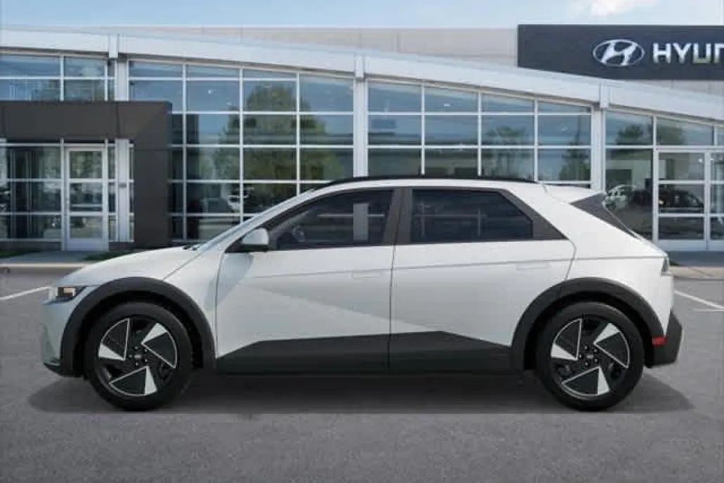 2025 Hyundai Ioniq 5 SEL photo 1