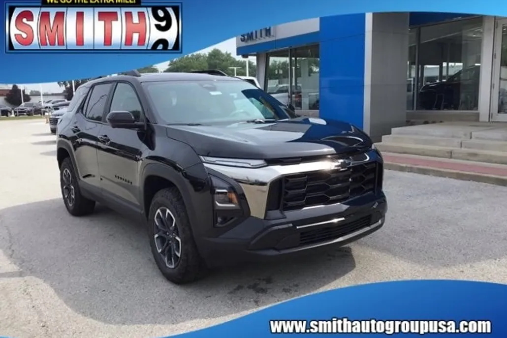 2026 Chevrolet Equinox ACTIV photo 1
