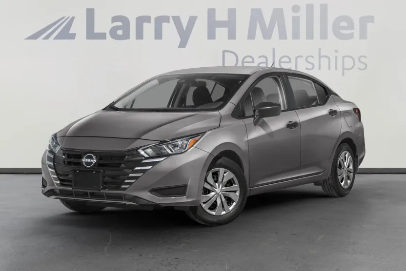 2025 Nissan Versa 1.6 S photo 1